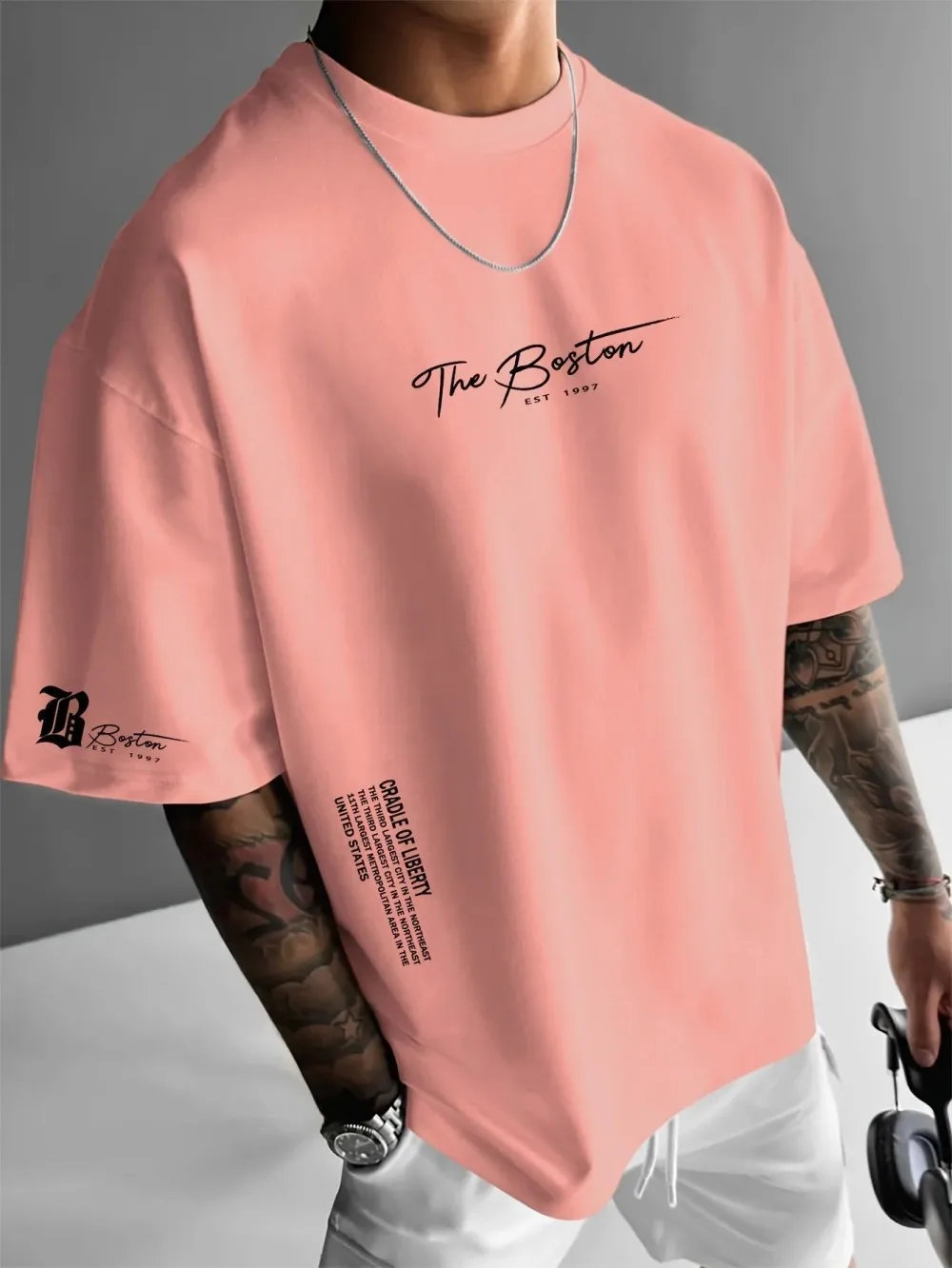 A mais recente camiseta mascul - Streetwear Brand Tees avaliação e preço