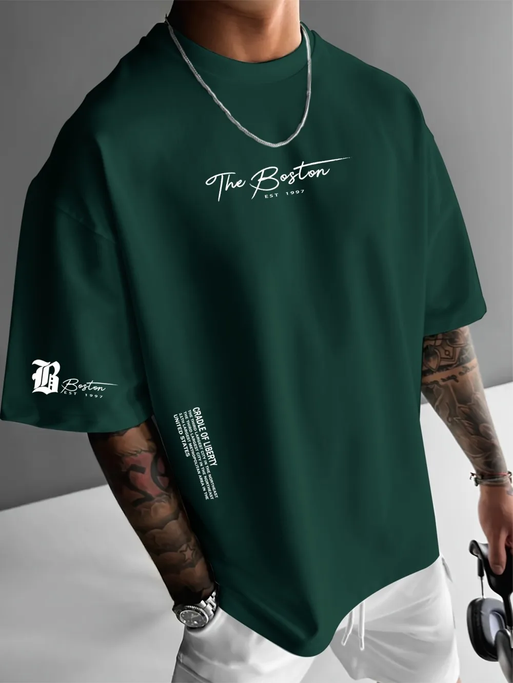 A mais recente camiseta mascul - Streetwear Brand Tees avaliação e preço